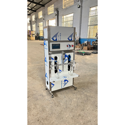 Semi Automatic Linear Liquid Bottles Filling Machine Mineral Water Essential Oil supplier