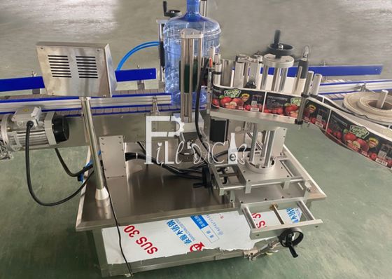 Automatic  1200BPH 5 Gallon Bottle Labeller PLC Control Customized supplier
