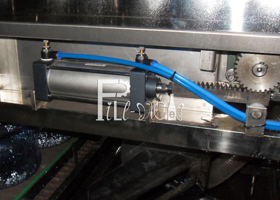 450BPH 20 Liter Jar Filling Machine supplier