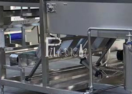 4600*2000*1800mm L Type 5 Gallon Bottle Filling Machine supplier