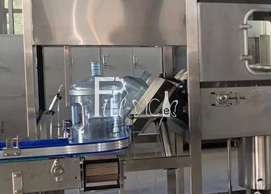 4600*2000*1800mm L Type 5 Gallon Bottle Filling Machine supplier