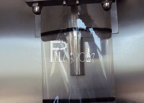 2200 Pouch / H Pneumatic Sachet Water Filling Machine supplier