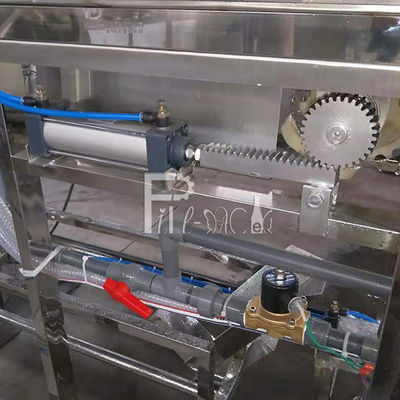 Sus 316 3 200BPH Gallon Jug Filling Machine With Bottle Holder supplier