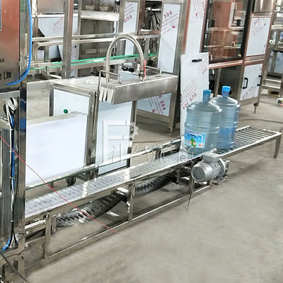 3.4*0.78*1.95m 3 In 1 120 BPH Gallon Filling Line supplier