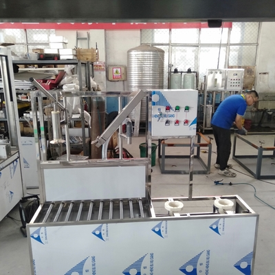 80BPH 20L Gallon Filling Machine Semi Automatic supplier