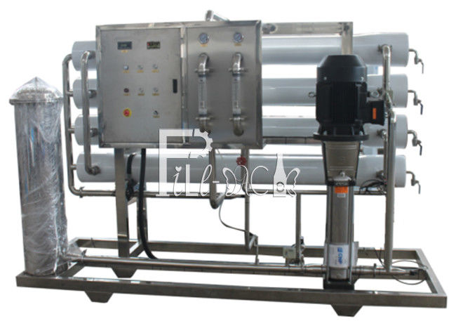 8040 Membrane 8TPH Reverse Osmosis Water Treatment Machine supplier