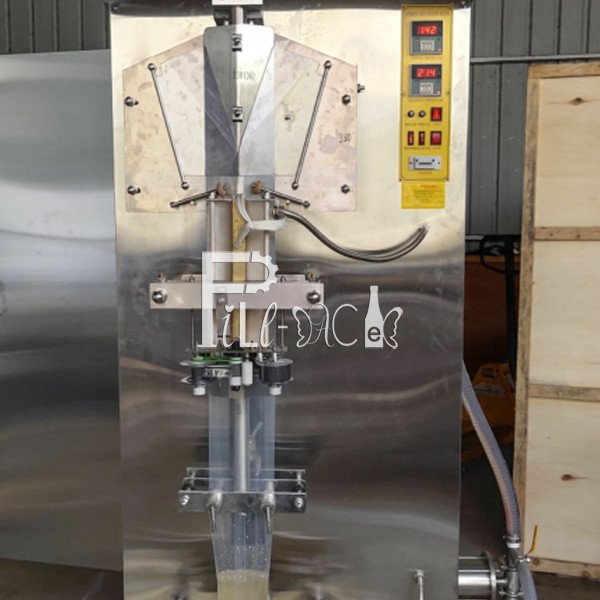 2.1kW 550ml 1300BPH Pure Water Sachet Machine